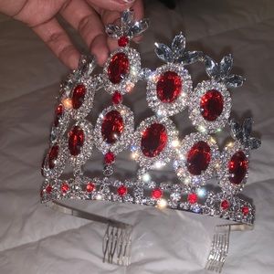 Pageant crown